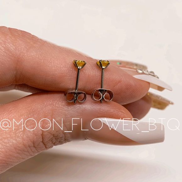 4mm Yellow CZ Stud Earrings | Stainless Steel Hypoallergenic Piercing Jewelry - Picture 5 of 7